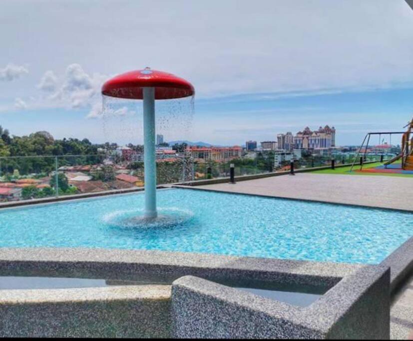 D'Medina @ Icon Residence Kuala Terengganu Esterno foto