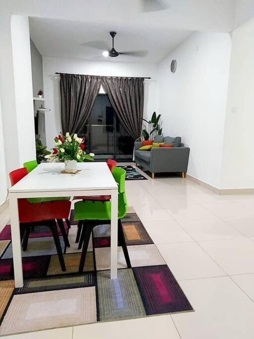 D'Medina @ Icon Residence Kuala Terengganu Esterno foto